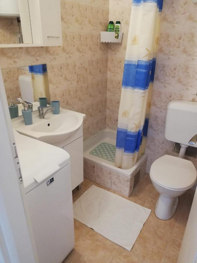 Apartment Fortuna Nečujam Eksteriør bilde